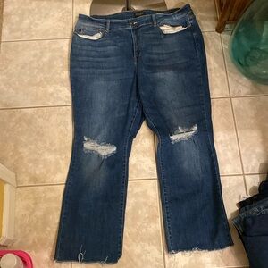 Judy blue Los Angeles St. fit light denim distress at the knee jeans
